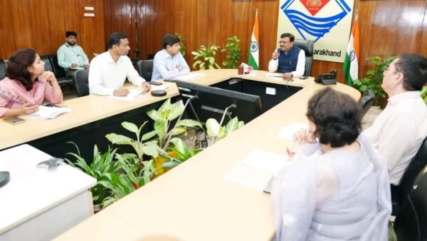 उत्तराखंड में पीएमश्री मॉडल पर स्कूलों का मॉडर्नाइजेशन होगा शुरू, मुख्य सचिव आनन्द बर्द्धन ने दिए निर्देश